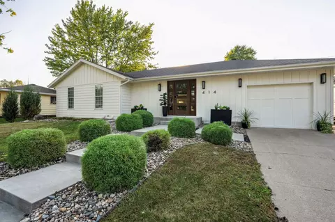 414 NW Chapel Dr, Ankeny, IA 50023