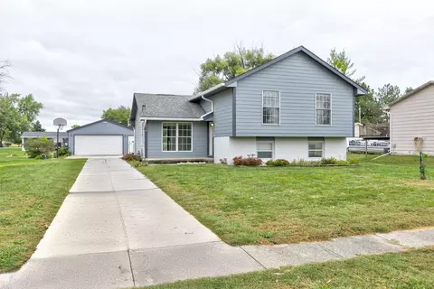 504 E 3rd St, Woodward, IA 50276