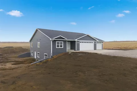 16359 Kennedy St, Indianola, IA 50125