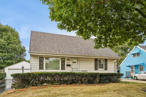 3922 56th St, Des Moines, IA 50310