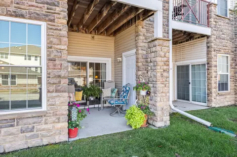 1329 SE University Ave #102, Waukee, IA 50263