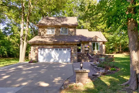 940 NE 52nd Ave, Des Moines, IA 50313