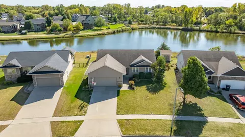 1919 NW Lakeside Dr, Ankeny, IA 50023