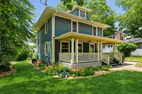 714 32nd St, Des Moines, IA 50312