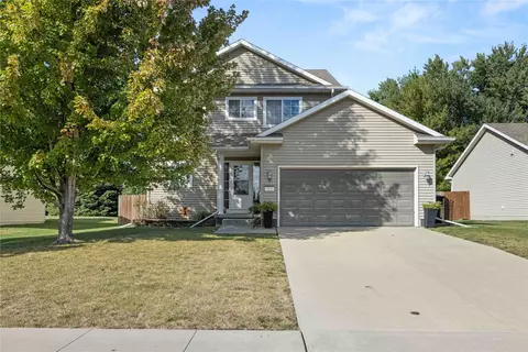 315 SE Olson Dr, Waukee, IA 50263
