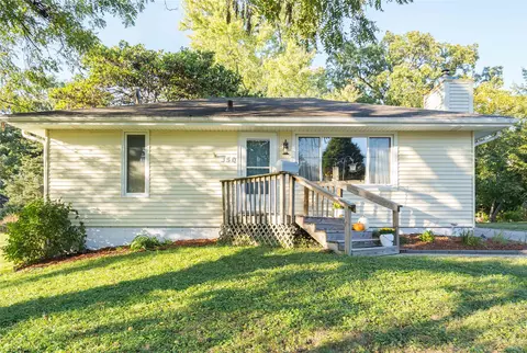 350 E Creston Ave, Des Moines, IA 50315