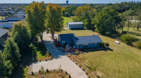 8580 Ashworth Rd, West Des Moines, IA 50266