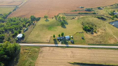 11445 E 82nd St S, Reasnor, IA 50232