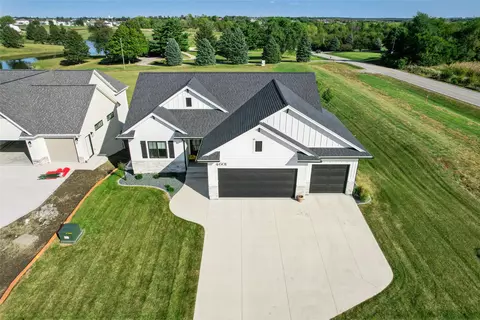 4601 178th St, Urbandale, IA 50323