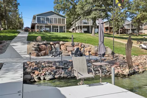 148 Valley Rd, Montezuma, IA 50171