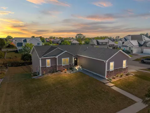 3120 Cottontail Ln, Ames, IA 50014