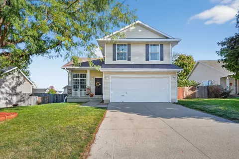 818 SW 46th St, Ankeny, IA 50023