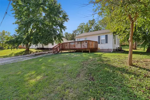 4916 SW 13th St, Des Moines, IA 50315