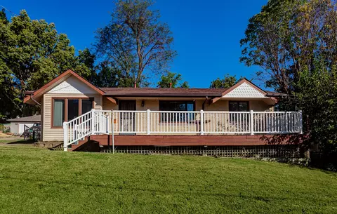4210 Timber Ln, Des Moines, IA 50317