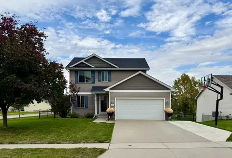 5173 NW 59th Ave, Johnston, IA 50131