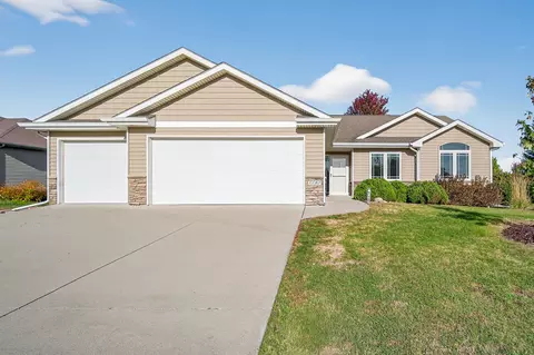 1107 NE Williamsburg Dr, Ankeny, IA 50021