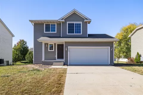 440 SE Sagewood Cir, Waukee, IA 50263