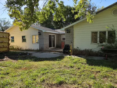 8310 103rd Ave, Indianola, IA 50125