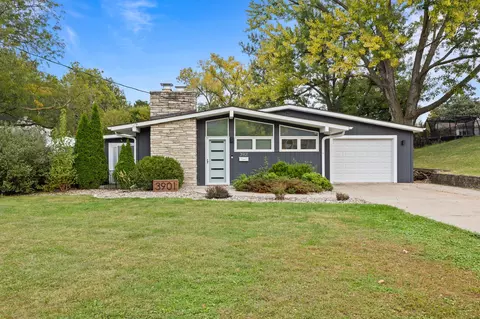 3901 Wakonda Dr, Des Moines, IA 50321