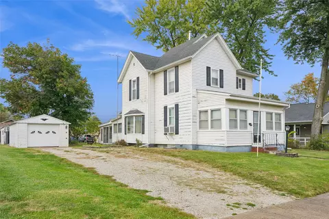 509 N Howard St, Indianola, IA 50125