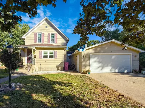 1726 Boone St, Boone, IA 50036