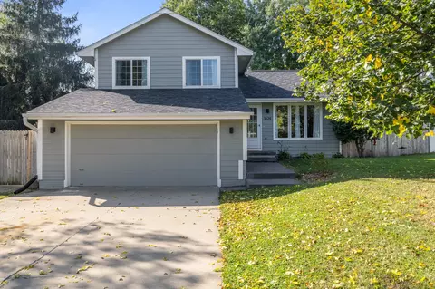3624 SE 18th St, Des Moines, IA 50320