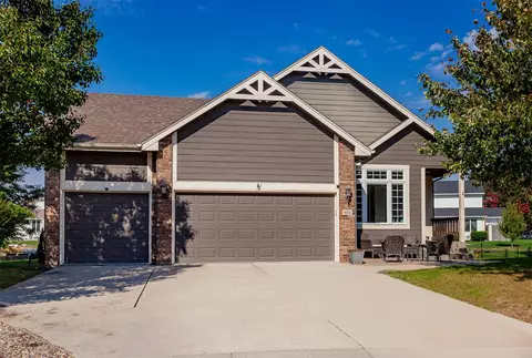 916 NW 21st Ct, Ankeny, IA 50023