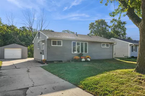 806 E 12th St N, Newton, IA 50208