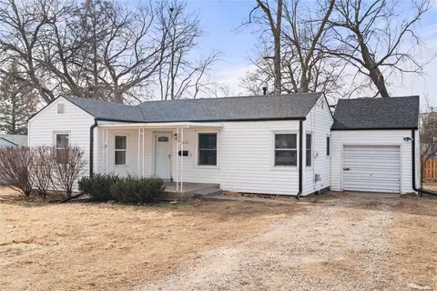 3640 57th St, Des Moines, IA 50310