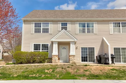 932 NE Hyacinth Ln, Ankeny, IA 50021