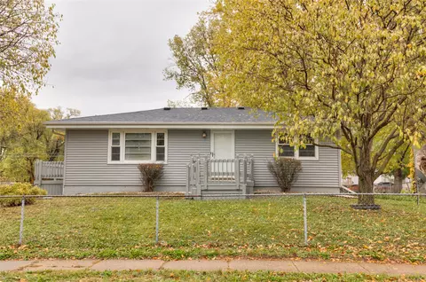 1311 11th St, Des Moines, IA 50314
