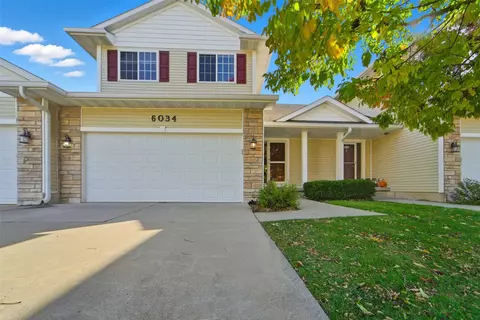 6034 Sheffield Cir, Johnston, IA 50131