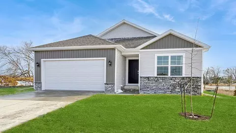 2665 SE Creekhill Way, West Des Moines, IA 50265