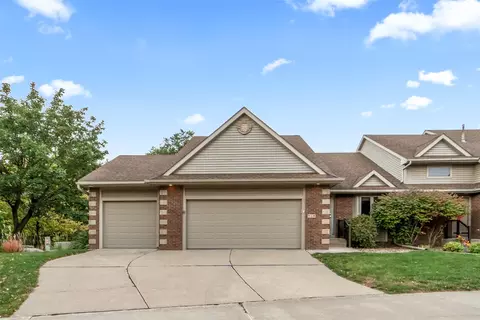 908 NW Irvinedale Dr, Ankeny, IA 50023
