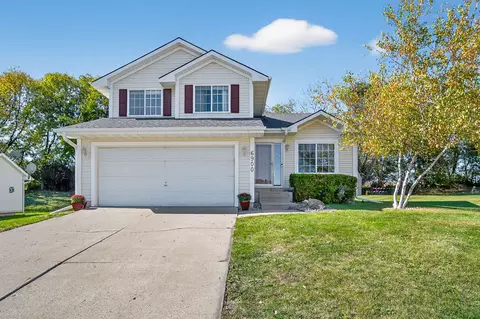 6900 Star View St, Des Moines, IA 50320