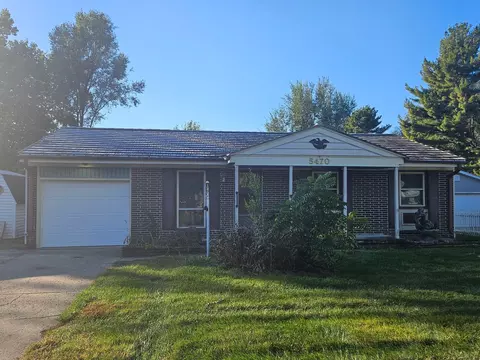 5470 NW 66th Ave, Johnston, IA 50131