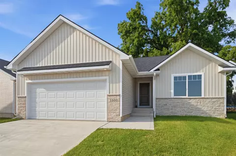 1000 Commons Ct, Carlisle, IA 50047