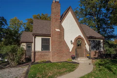 2214 Highway F48 Hwy W, Newton, IA 50208