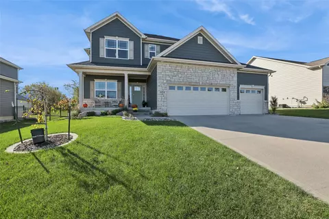 424 W High Rd, Norwalk, IA 50211
