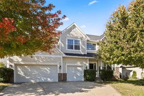 509 SW Hickory Gln, Grimes, IA 50111