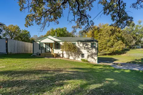 2320 SE 5th St, Des Moines, IA 50315
