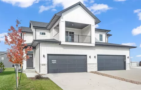 4220 NE Timber Ln, Ankeny, IA 50021