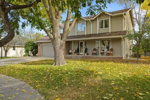 817 SE Richland Cir, Ankeny, IA 50021