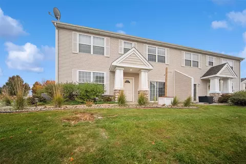 1023 NE Greenview Dr, Ankeny, IA 50021