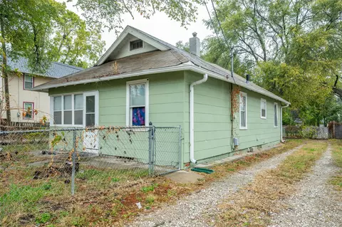 1416 Cleveland Ave, Des Moines, IA 50316