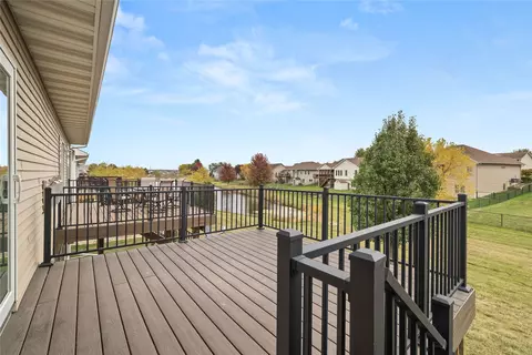 406 NW Beaverbrooke Blvd, Grimes, IA 50111