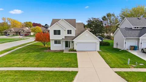 1001 26th Ave SW, Altoona, IA 50009