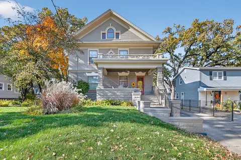 620 40th St, Des Moines, IA 50312