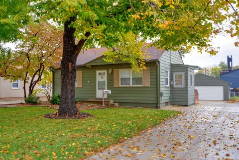 3417 59th St, Des Moines, IA 50322