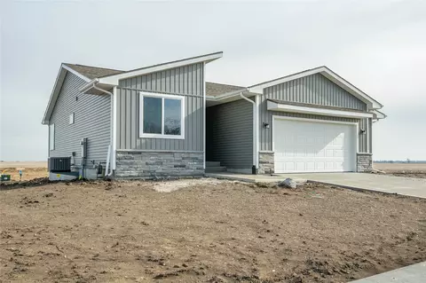 3501 SE Bannister Dr, Ankeny, IA 50021